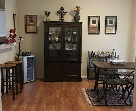 5th image of 1509 Sanibel Ln