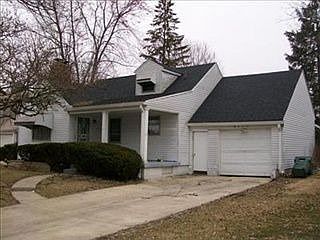 2nd image of 3111 Cornell Dr