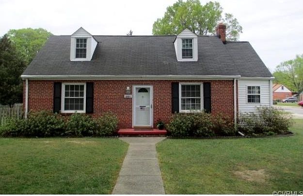 1st image of 3001 Oak Ln