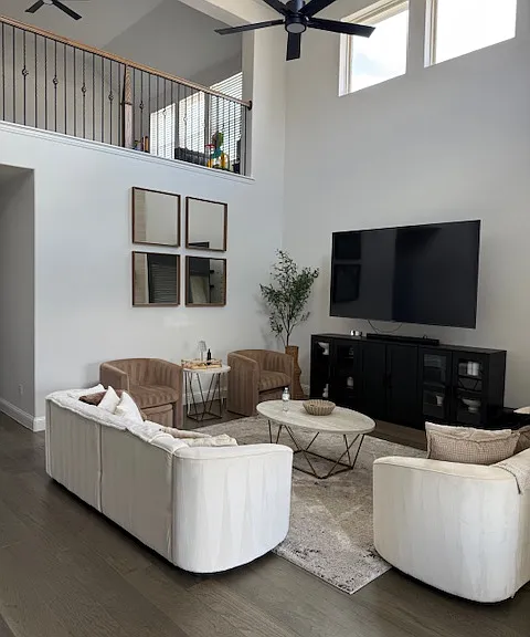 3401 Wild River Ct — Photo 3