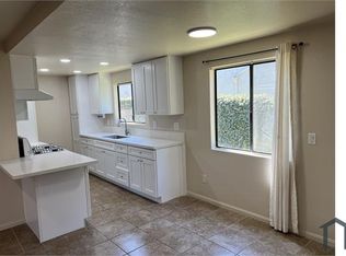 17671 Van Buren Ln APT B, Huntington Beach, CA 92647