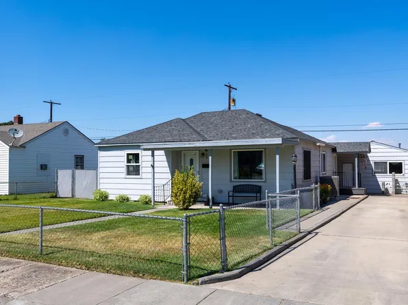 733 E 4th Ave, Kennewick, WA 99336