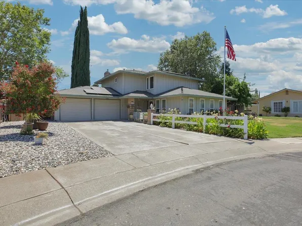 1582 N Eric Ct, Yuba City, CA 95993