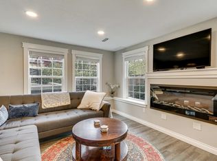 4243 SW Vesta St #B, Portland, OR 97219