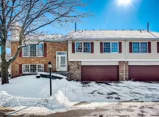 10149 Cambridge Ct #H, Mokena, IL 60448