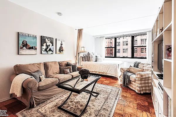 1st image of 225 E 36th St APT 6B