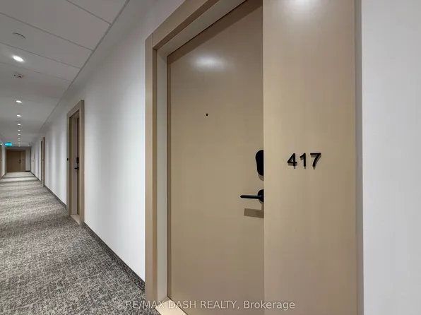 280 Dundas St NW, Toronto, ON