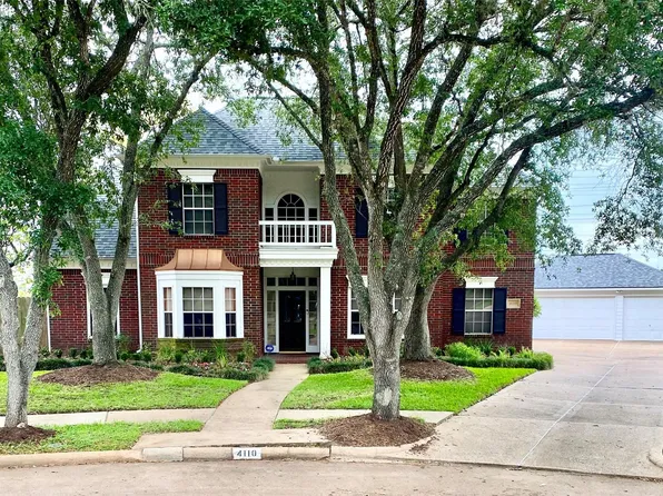 4110 Alice Dr, Sugar Land, TX 77478