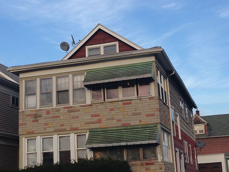 1st image of 733 Tonawanda St