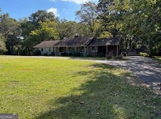 279 Indian Creek Rd, Locust Grove, GA 30248