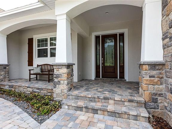 3rd image of 6030 Abbey Oaks Dr