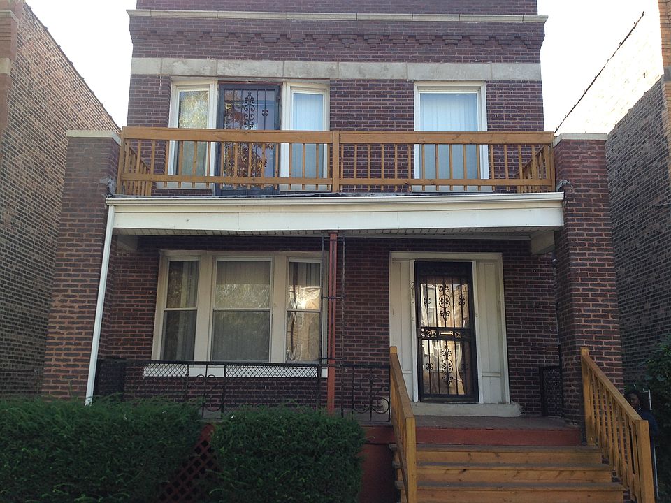 1st image of 210 N Kilbourn Ave