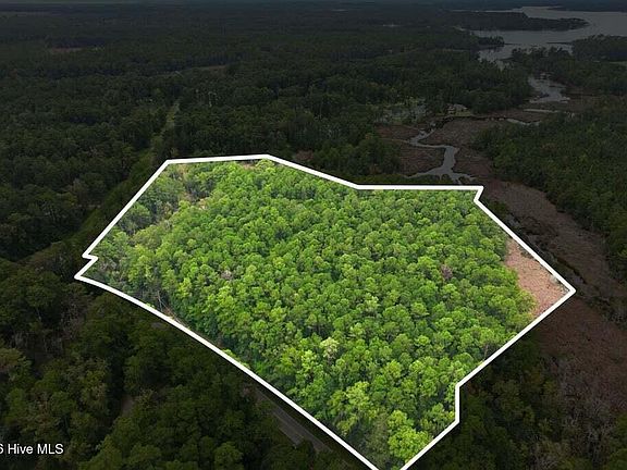 4th image of 102 Cummins Creek Road