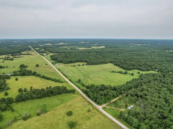 30297 Highway Aa, Edwards, MO 65326