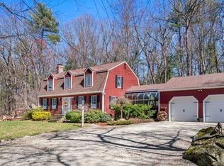 97 Parmenter Rd, Framingham, MA 01701