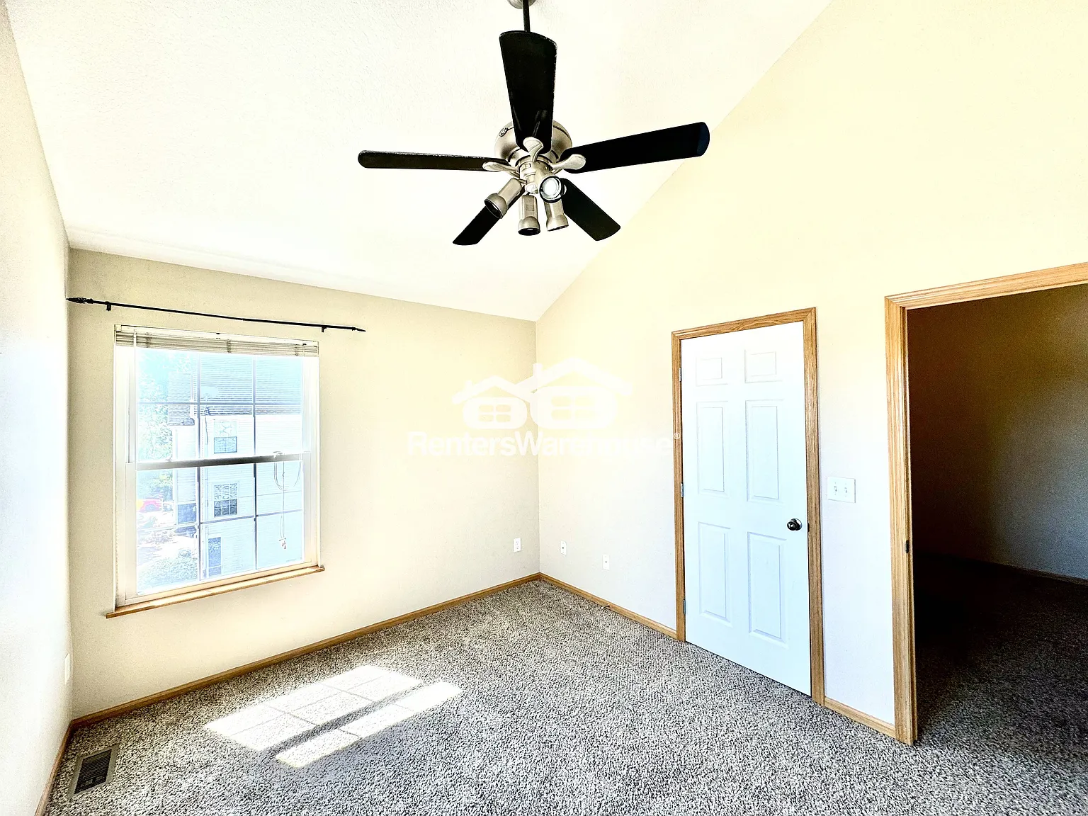 Two Bedroom Townhouse- Ankeny — Photo 3