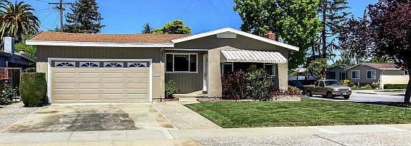 2nd image of 933 Coachella Ave