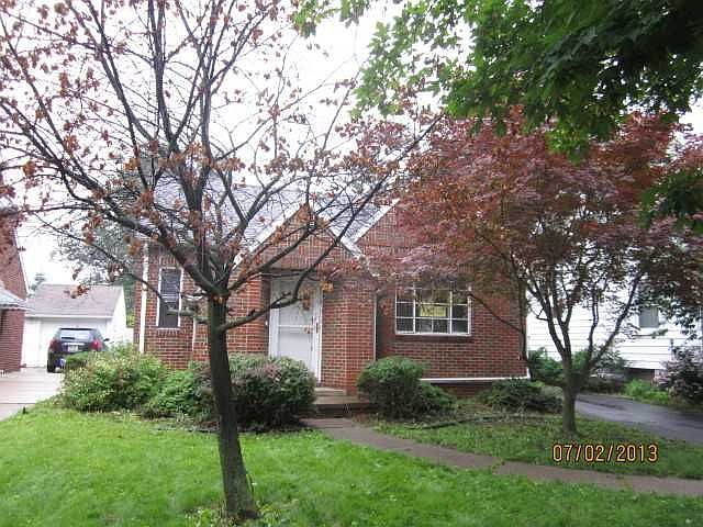 1st image of 2924 Northwood Ave