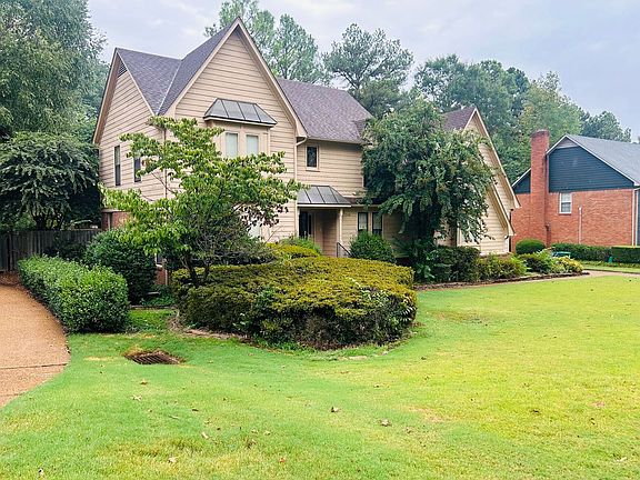 3rd image of 7348 Deep Valley Dr