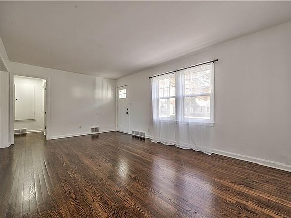 2nd image of 3407 S Cedar Ave