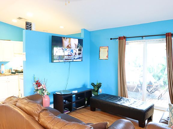 2nd image of 2122 E RIDGE Circle E