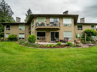 68610 E Fairway Estates Rd, Welches, OR 97067
