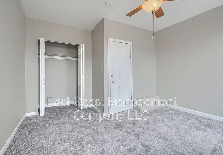 1220 W Pratt St — Photo 9