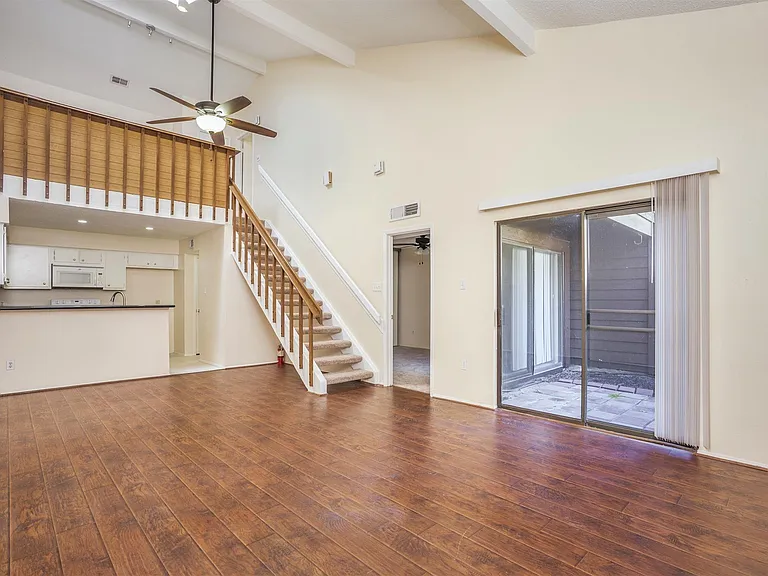 2611 Grants Lake Blvd #226 — Photo 8