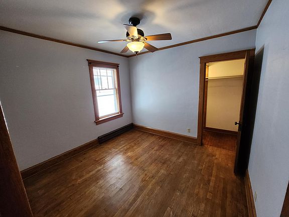 4th image of 2763 S Quincy Ave