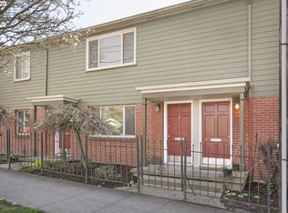 2409 SE 51st Ave APT 2, Portland, OR 97206
