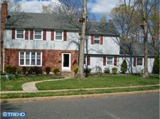 6 Brandywine Dr, Berlin, NJ 08009