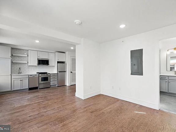 3rd image of 15 Girard St #103