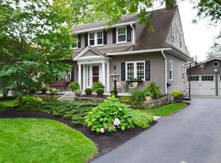 61 W Weisheimer Rd, Columbus, OH 43214