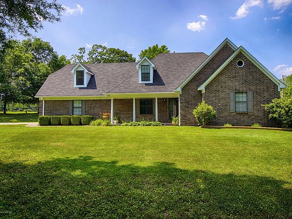 4th image of 11850 Whispering Pines Dr
