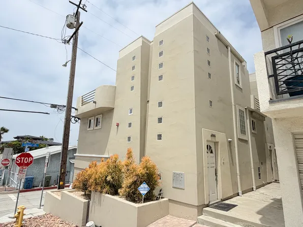 4006 Ocean Dr, Manhattan Beach, CA 90266