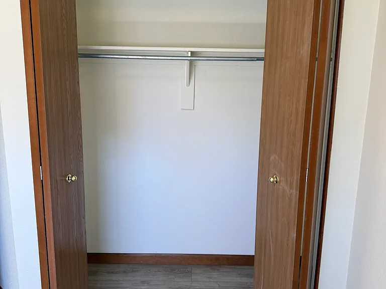 725 Pennington Dr — Photo 20