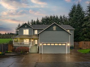608 NE Hill St, Sheridan, OR