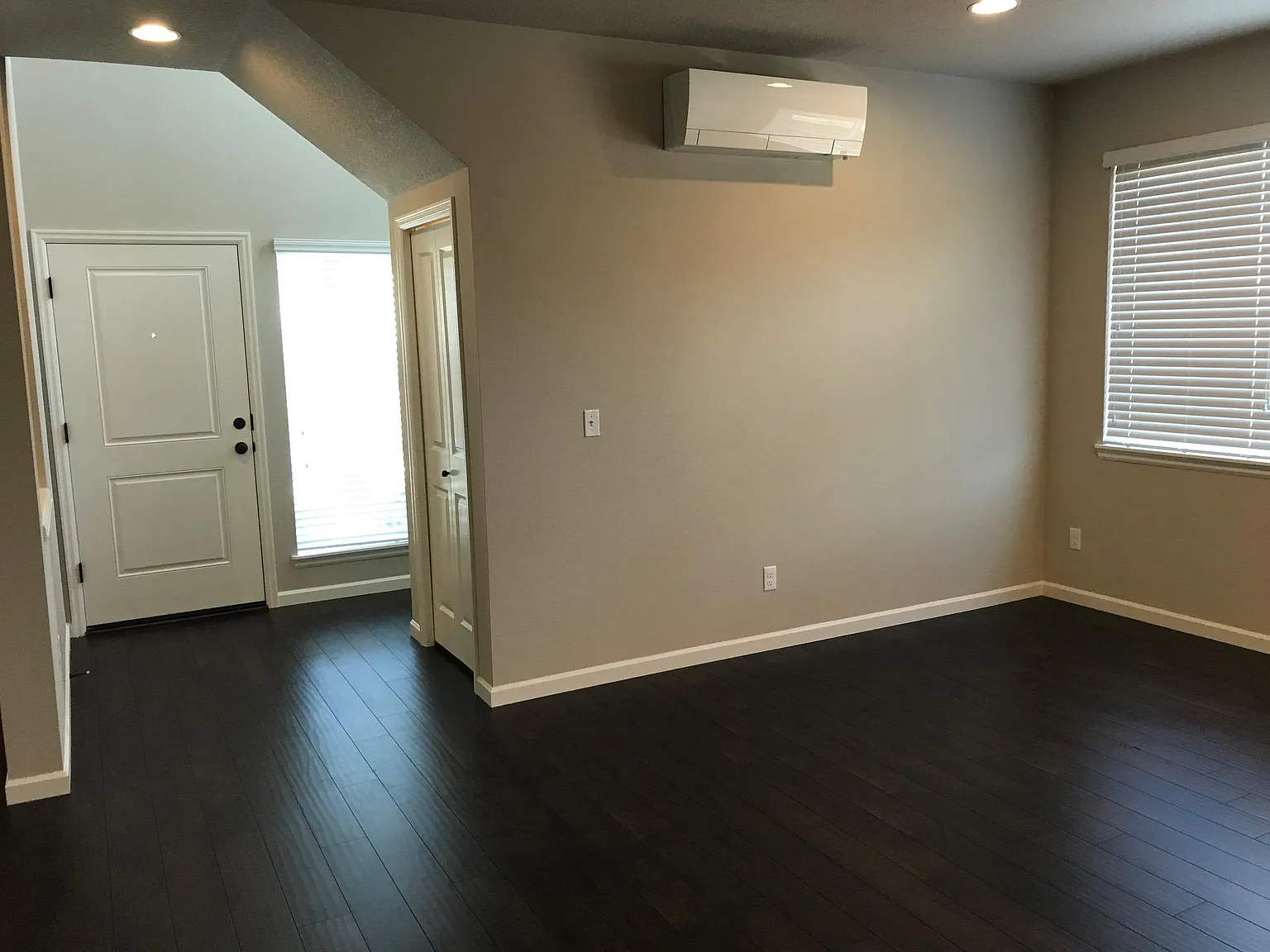 5183 SE Redberry Place — Photo 2
