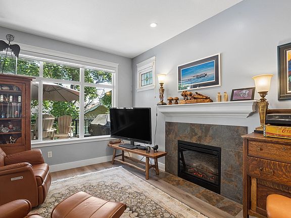 3rd image of 11282 Cottonwood Dr #46