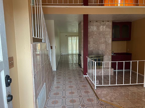 2nd image of 3362 Admiral Dr