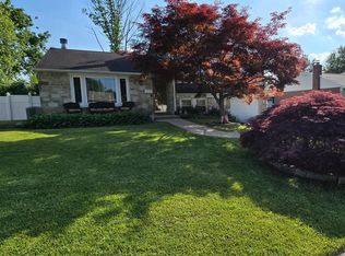 1856 Watson Rd, Abington, PA 19001