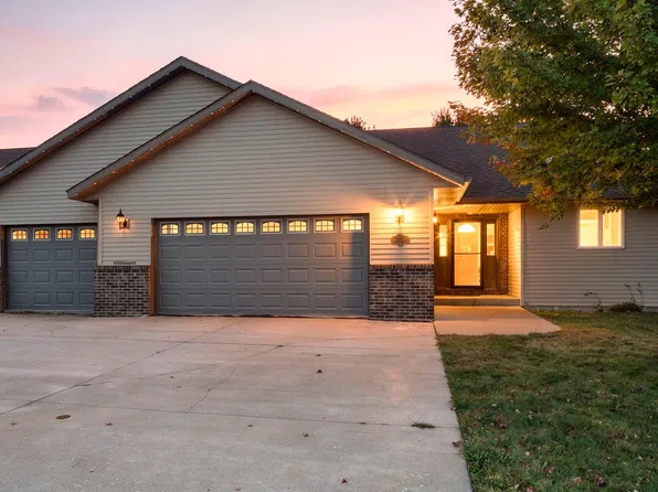 113 Quinion Dr, Mankato, MN 56001