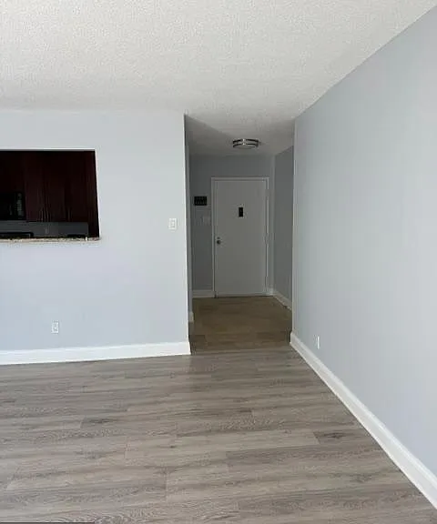 203 Yoakum Pkwy #715 — Photo 1