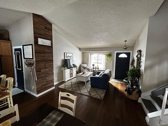 4th image of 5855 E Old Farm Cir