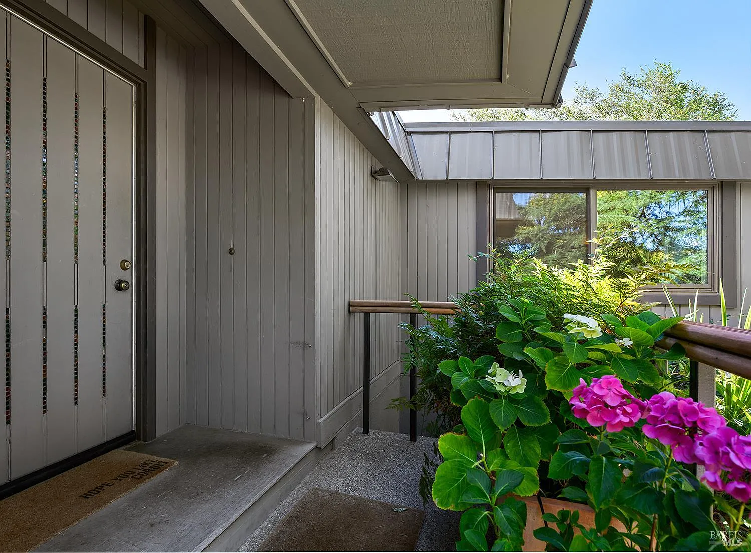 944 Summerfield Road - Photo 9