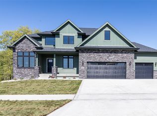 501 NE Madison Ave, Elkhart, IA 50073