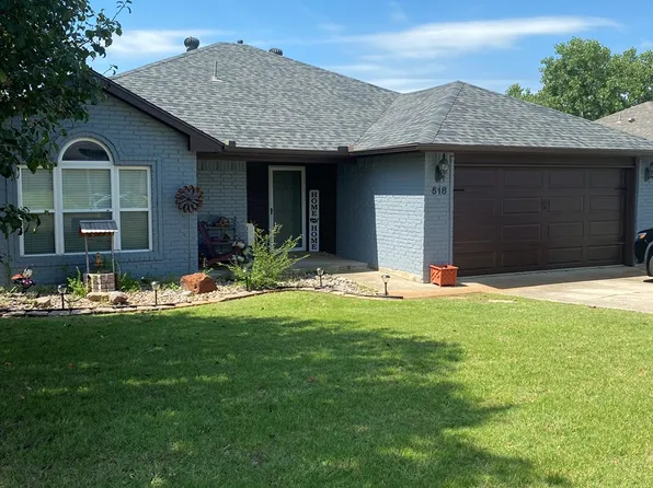 518 Woodbriar, Noble, OK 73068