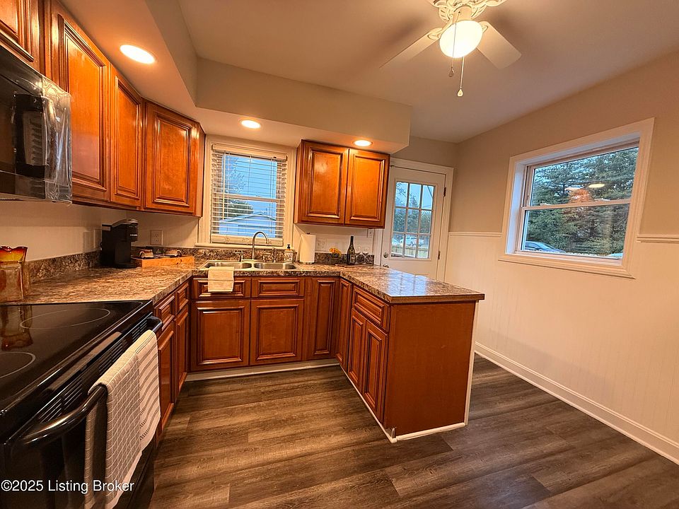 1st image of 918 Fountain Ave