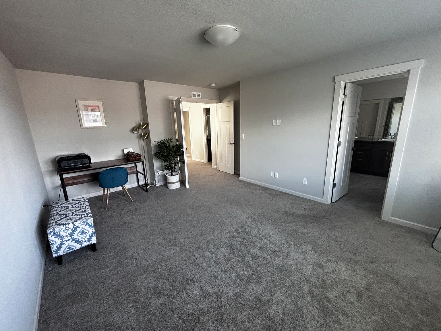 3 bed, 1800 sqft, $2,600 — Photo 4
