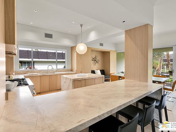 4th image of 2170 S Barona Rd